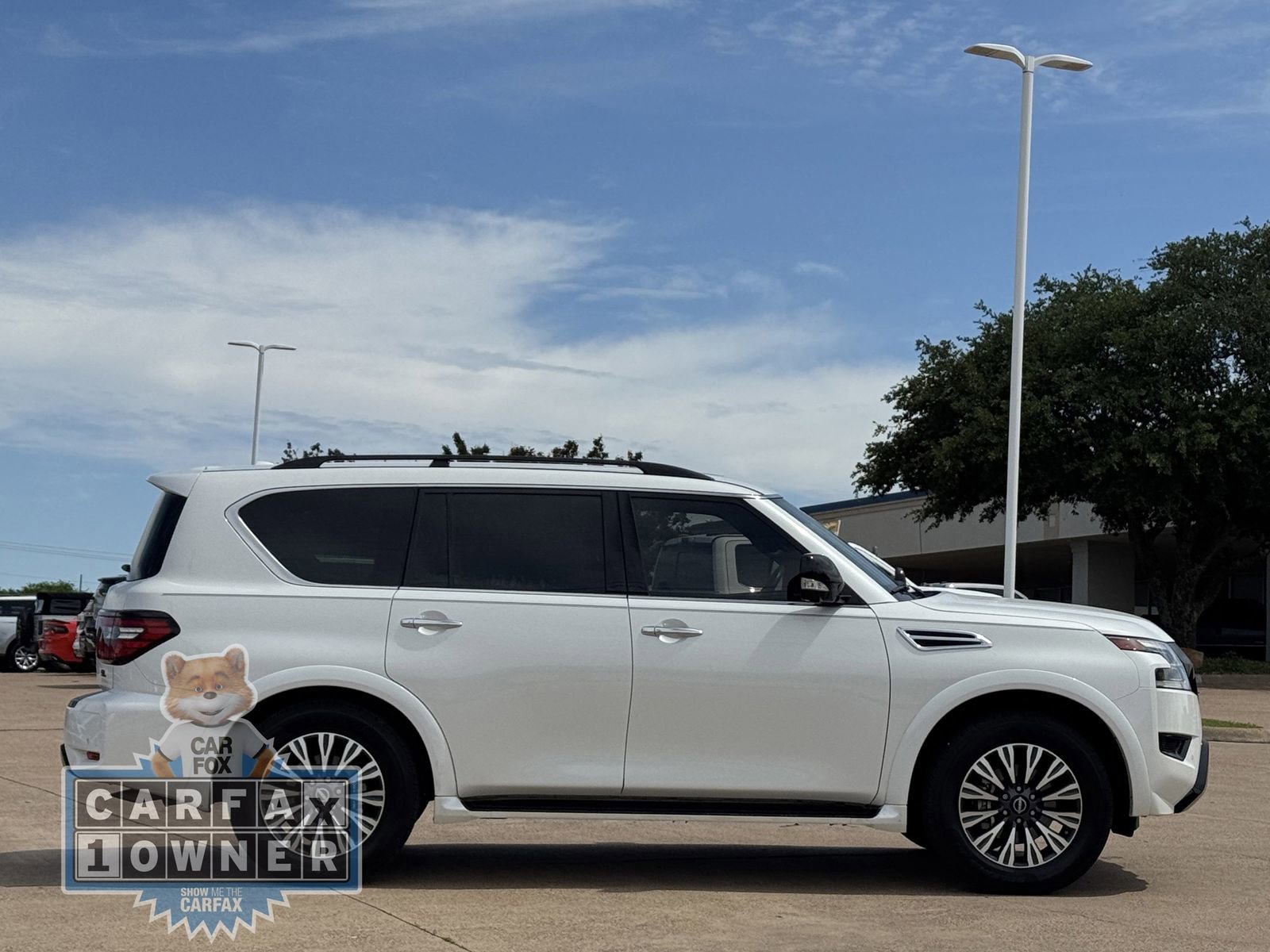 Used 2023 Nissan Armada SL w/ Midnight Edition Package RWD image 3