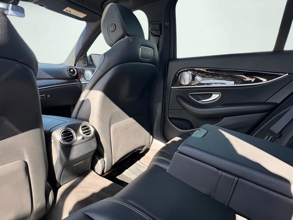 Used 2019 Mercedes-Benz E 300 image 19