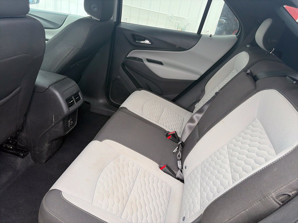 Used 2020 Chevrolet Equinox LT FWD image 36
