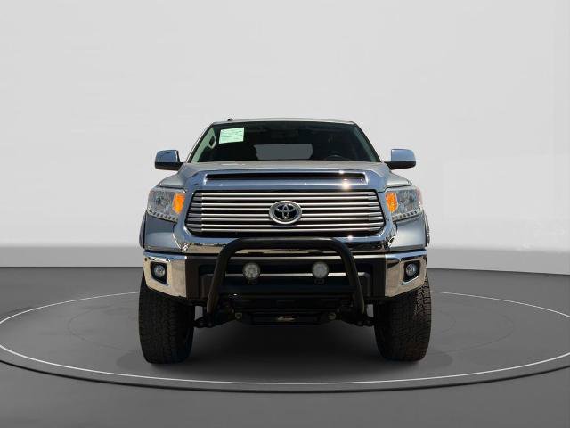 Used 2017 Toyota Tundra Limited w/ Limited Premium Package RWD image 3