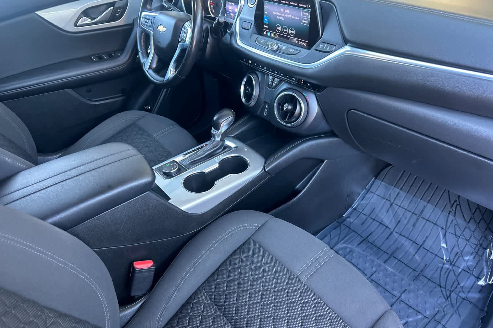 Used 2019 Chevrolet Blazer LT AWD/4WD image 16