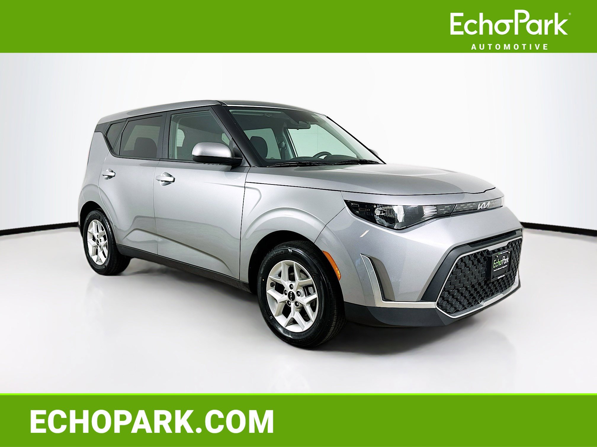 Used 2025 Kia Soul LX w/ LX Technology Package image 1