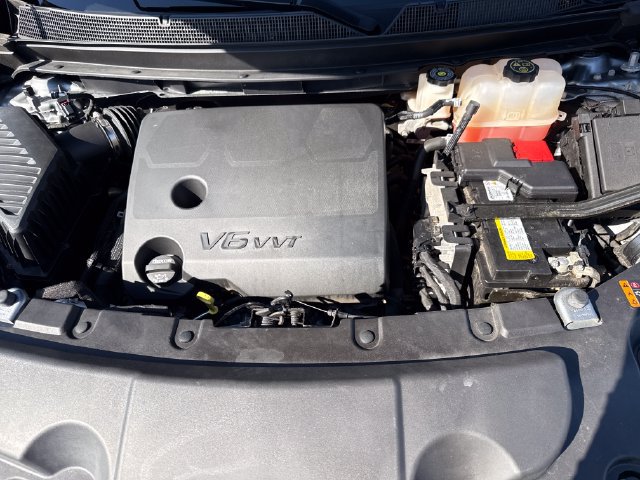 Used 2023 Chevrolet Traverse LT AWD/4WD image 27
