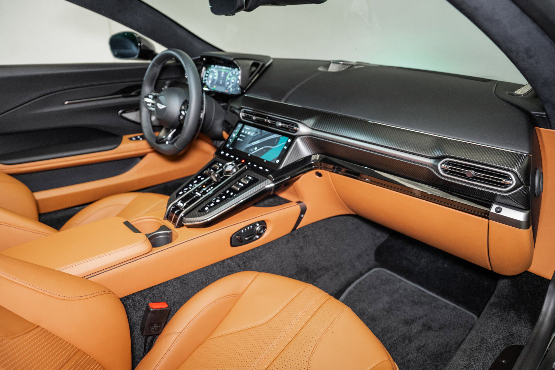 New 2026 Aston Martin V8 Vantage Roadster image 15