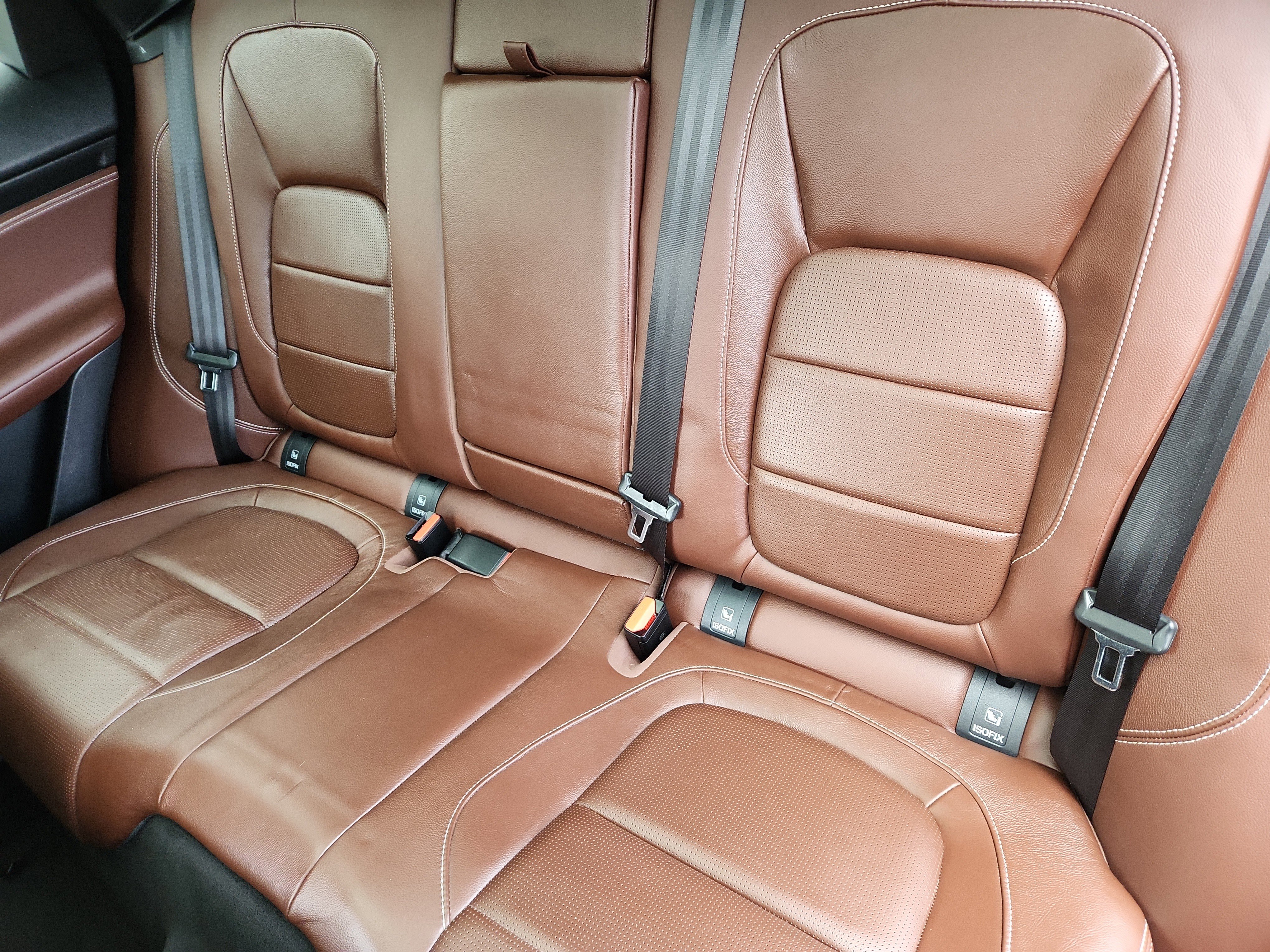 Used 2019 Jaguar F-PACE S image 26