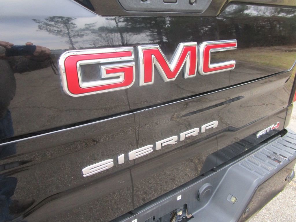 Used 2020 GMC Sierra 1500 AT4 w/ AT4 Premium Package image 12