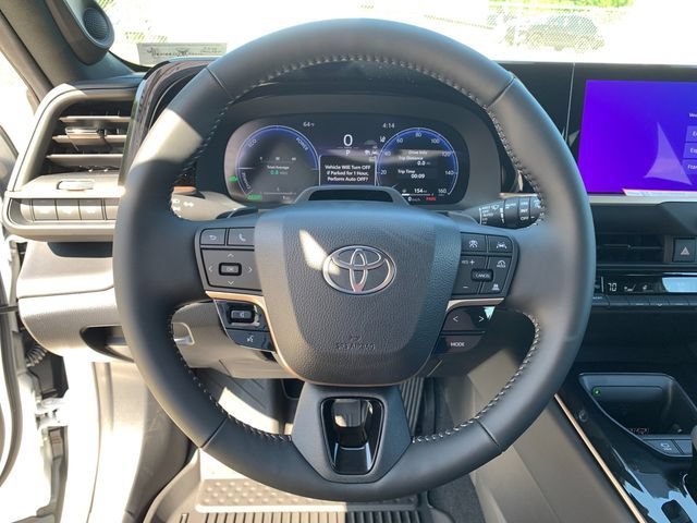 New 2026 Toyota Crown Signia AWD/4WD image 27