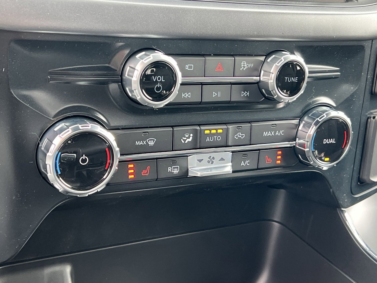 New 2026 Ford F150 XLT w/ Equipment Group 302A MID image 21