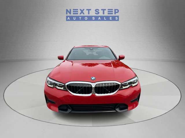 Used 2020 BMW 330i xDrive Sedan w/ Convenience Package AWD/4WD image 2