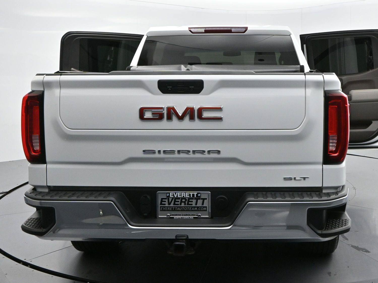 Used 2022 GMC Sierra 1500 SLT AWD/4WD image 41