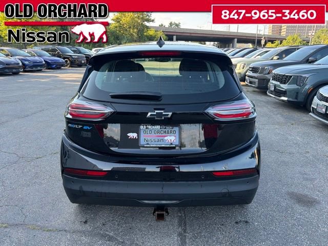 Used 2023 Chevrolet Bolt LT FWD image 5