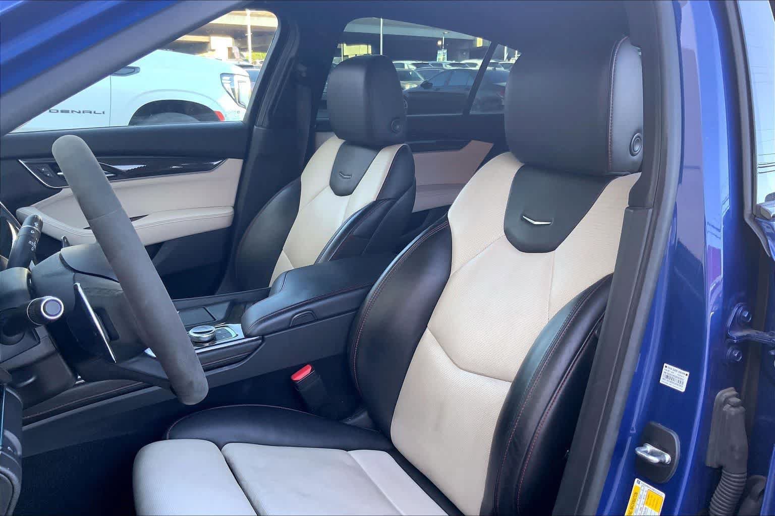 Used 2021 Cadillac CT5 Sport w/ Climate Package RWD image 11