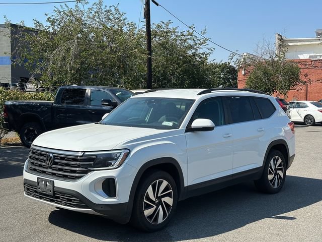 Used 2025 Volkswagen Atlas SE