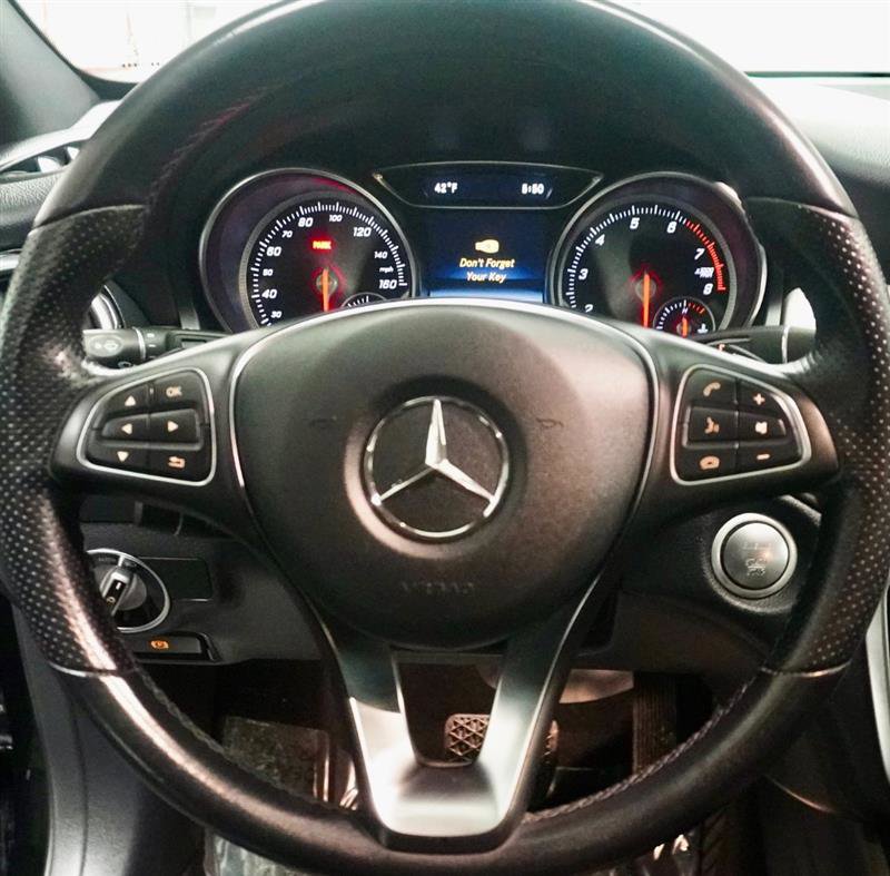 Used 2020 Mercedes-Benz GLA 250 4MATIC image 12