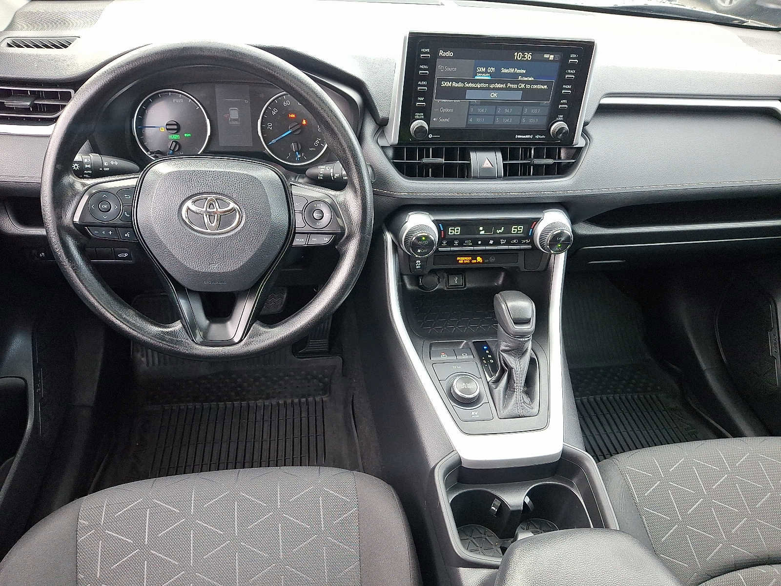 Certified 2021 Toyota RAV4 XLE w/ Convenience Package image 14