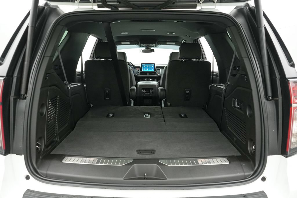 Used 2022 Chevrolet Tahoe RST w/ Luxury Package AWD/4WD image 23