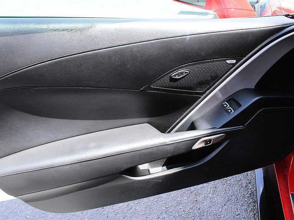 Used 2017 Chevrolet Corvette Grand Sport w/ Grand Sport Heritage Package image 8