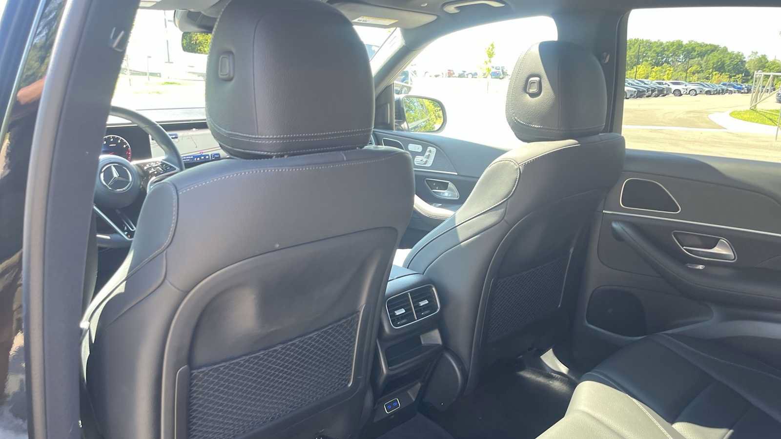 Used 2025 Mercedes-Benz GLE 350 4MATIC image 29