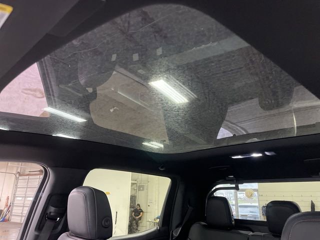 Used 2025 Chevrolet Silverado EV RST AWD/4WD image 22