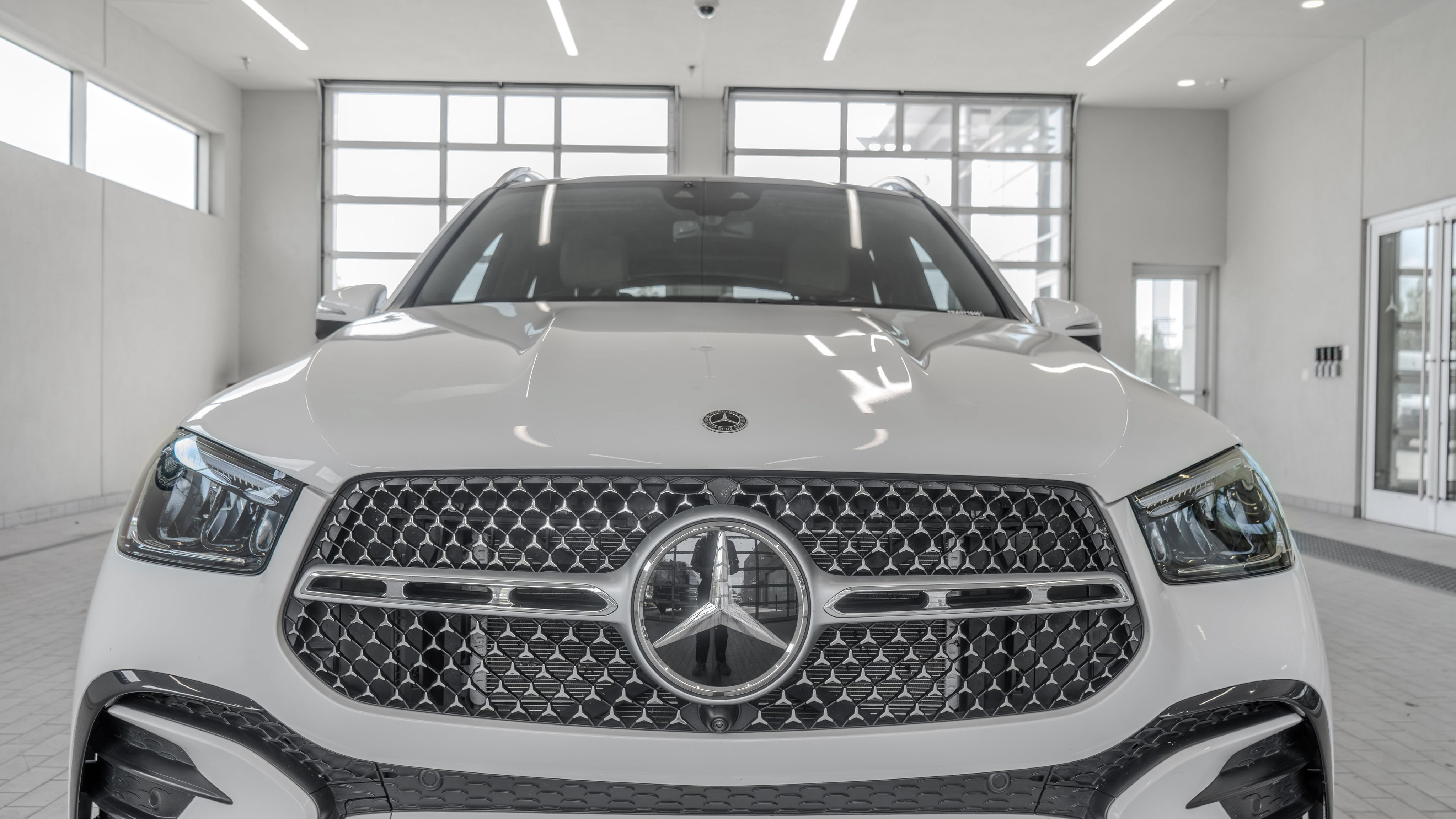 Used 2024 Mercedes-Benz GLE 350 4MATIC image 23