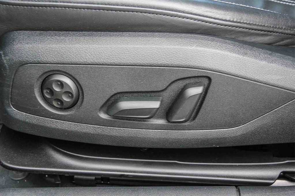 Used 2023 Audi A4 2.0T Premium w/ Convenience Package image 21