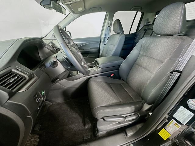 Used 2025 Honda Ridgeline Sport image 27