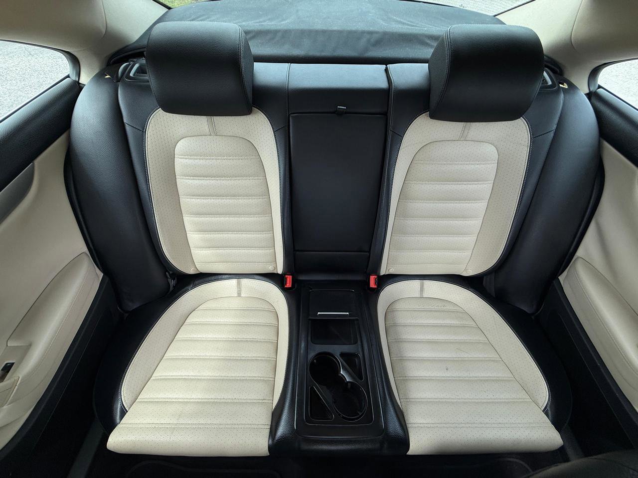 Used 2011 Volkswagen CC R-Line FWD image 13
