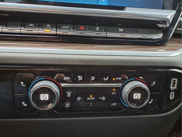 Used 2024 Chevrolet Silverado 1500 LT image 9