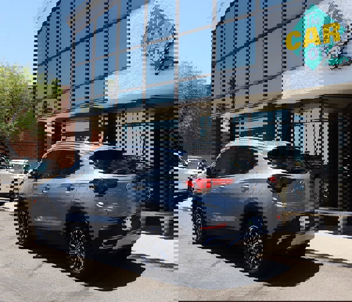 Used 2023 Buick Encore GX Select image 9