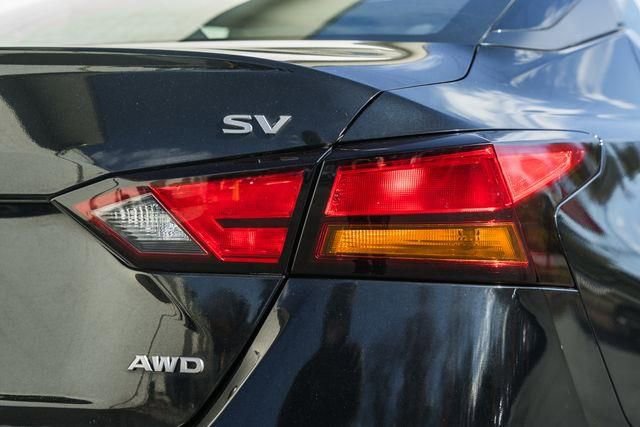 Used 2023 Nissan Altima 2.5 SV w/ SV Premium Package image 10
