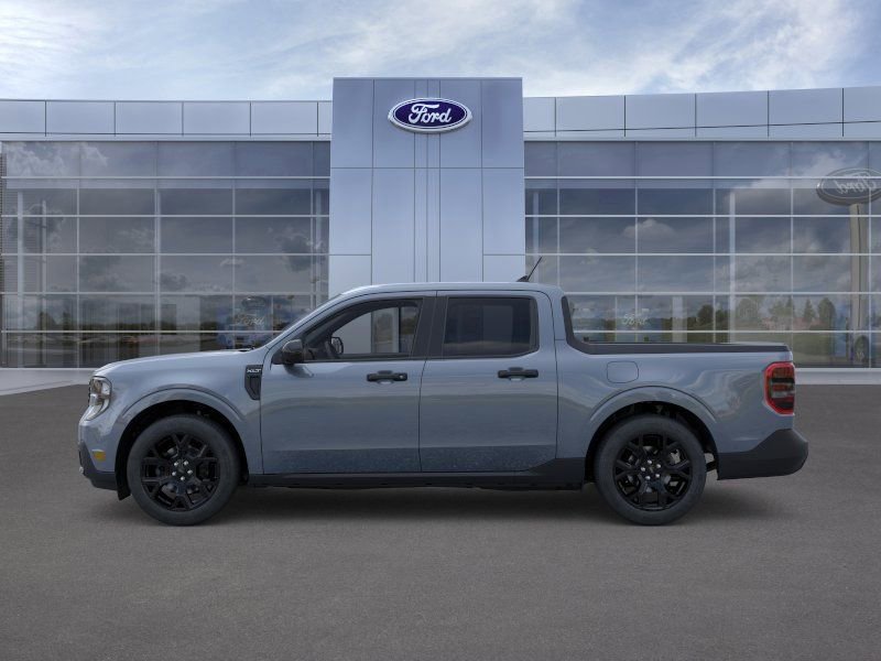 New 2025 Ford Maverick XLT w/ Equipment Group 301A AWD/4WD image 3