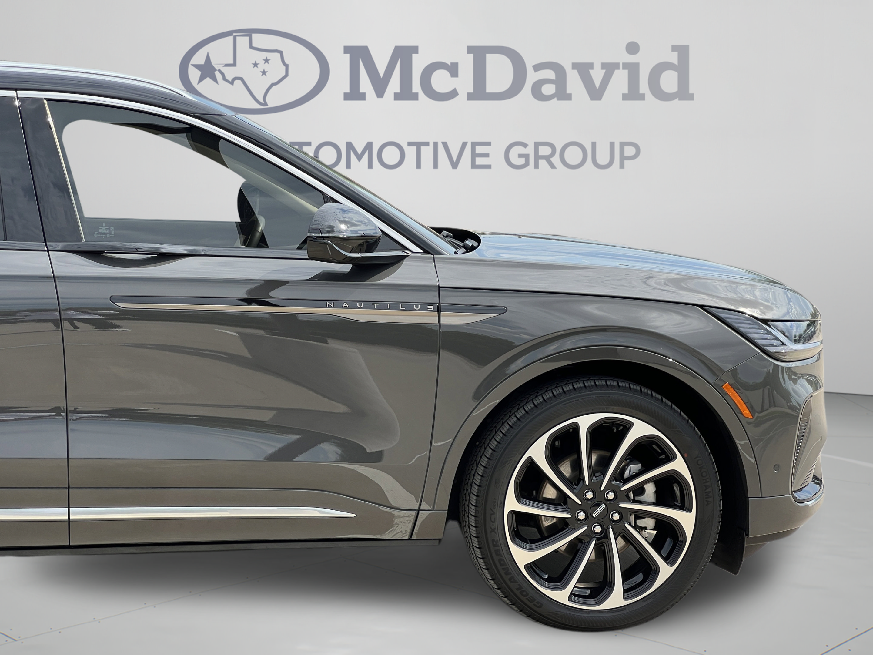Certified 2024 Lincoln Nautilus Black Label AWD/4WD image 36