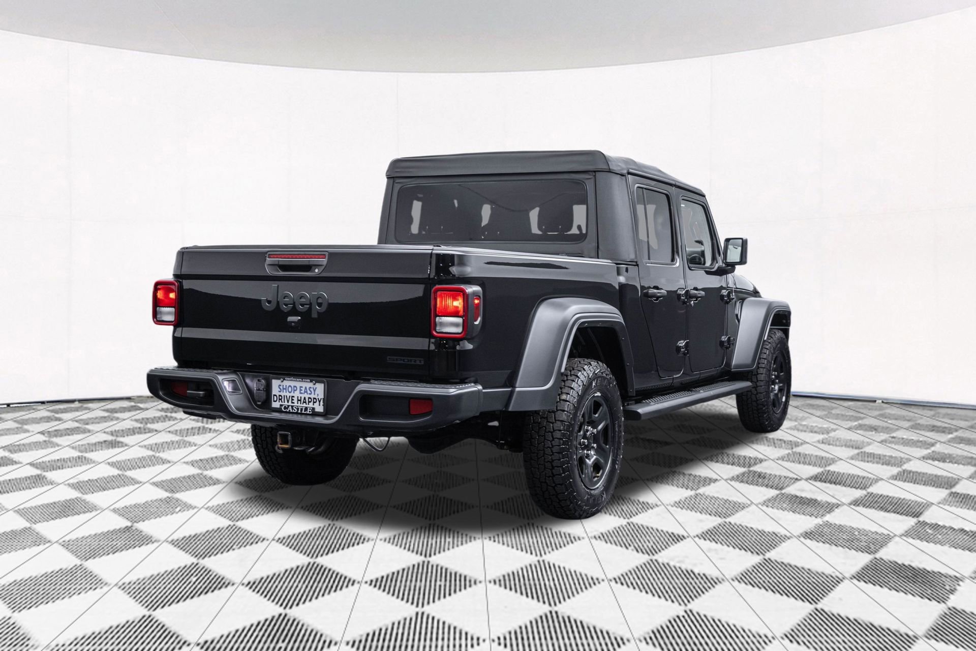 Used 2021 Jeep Gladiator Sport image 13