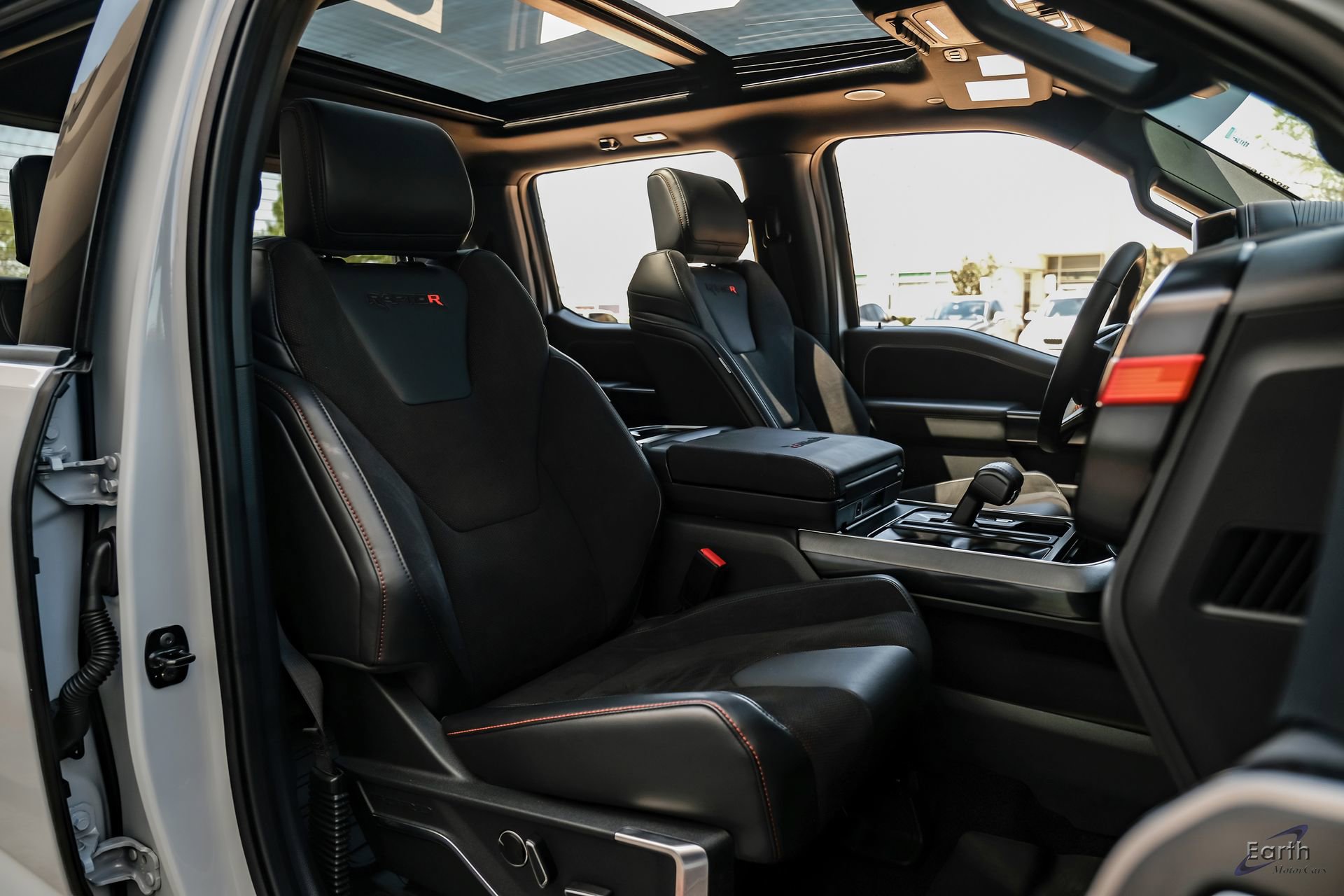 Used 2025 Ford F150 Raptor w/ Equipment Group 803A Raptor R image 55