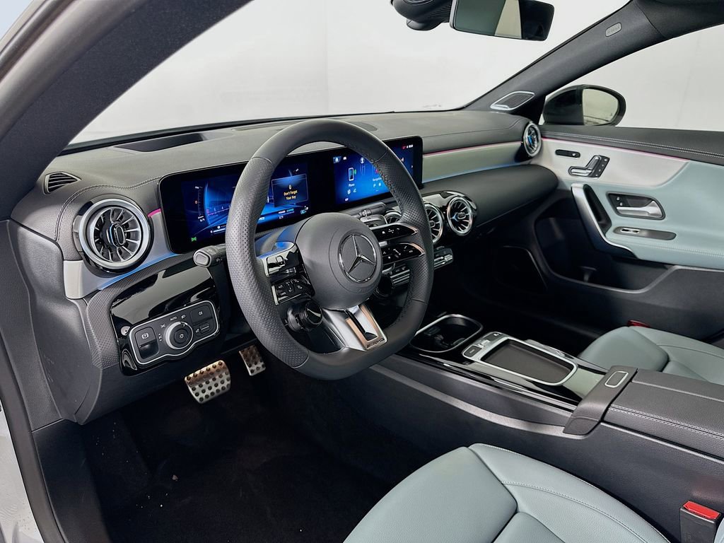 Used 2025 Mercedes-Benz CLA 35 AMG CLA 35 AMG image 9