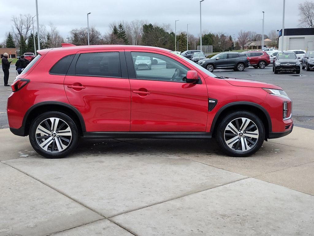 Used 2024 Mitsubishi Outlander Sport ES image 4
