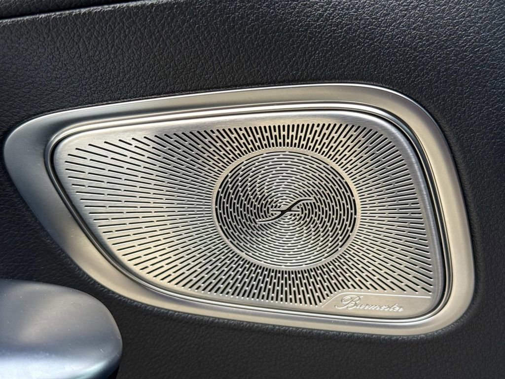 Used 2024 Mercedes-Benz GLC 300 4MATIC image 25