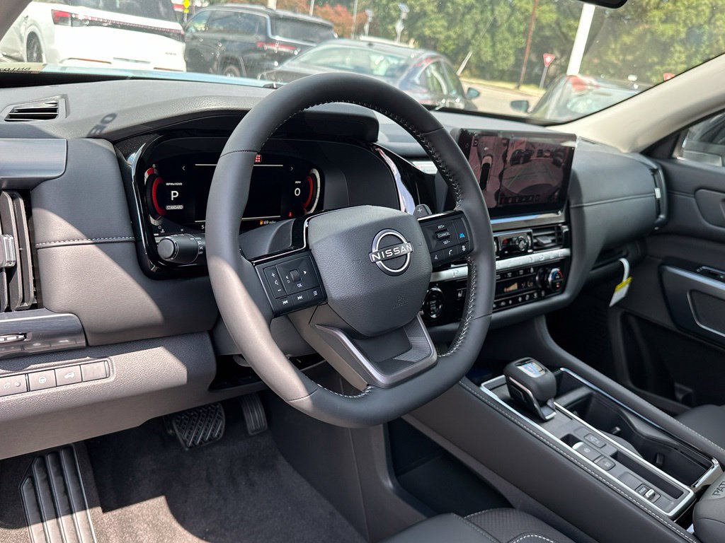 New 2026 Nissan Pathfinder SL FWD image 19