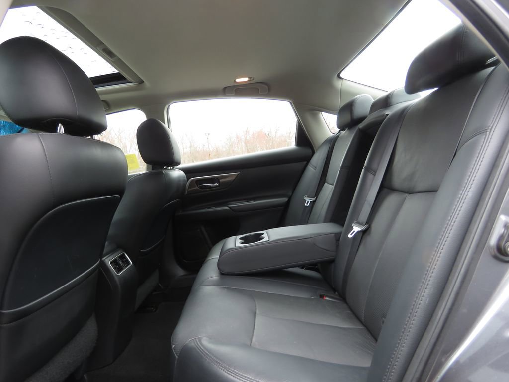 Used 2014 Nissan Altima 2.5 SL w/ Technology Package image 19