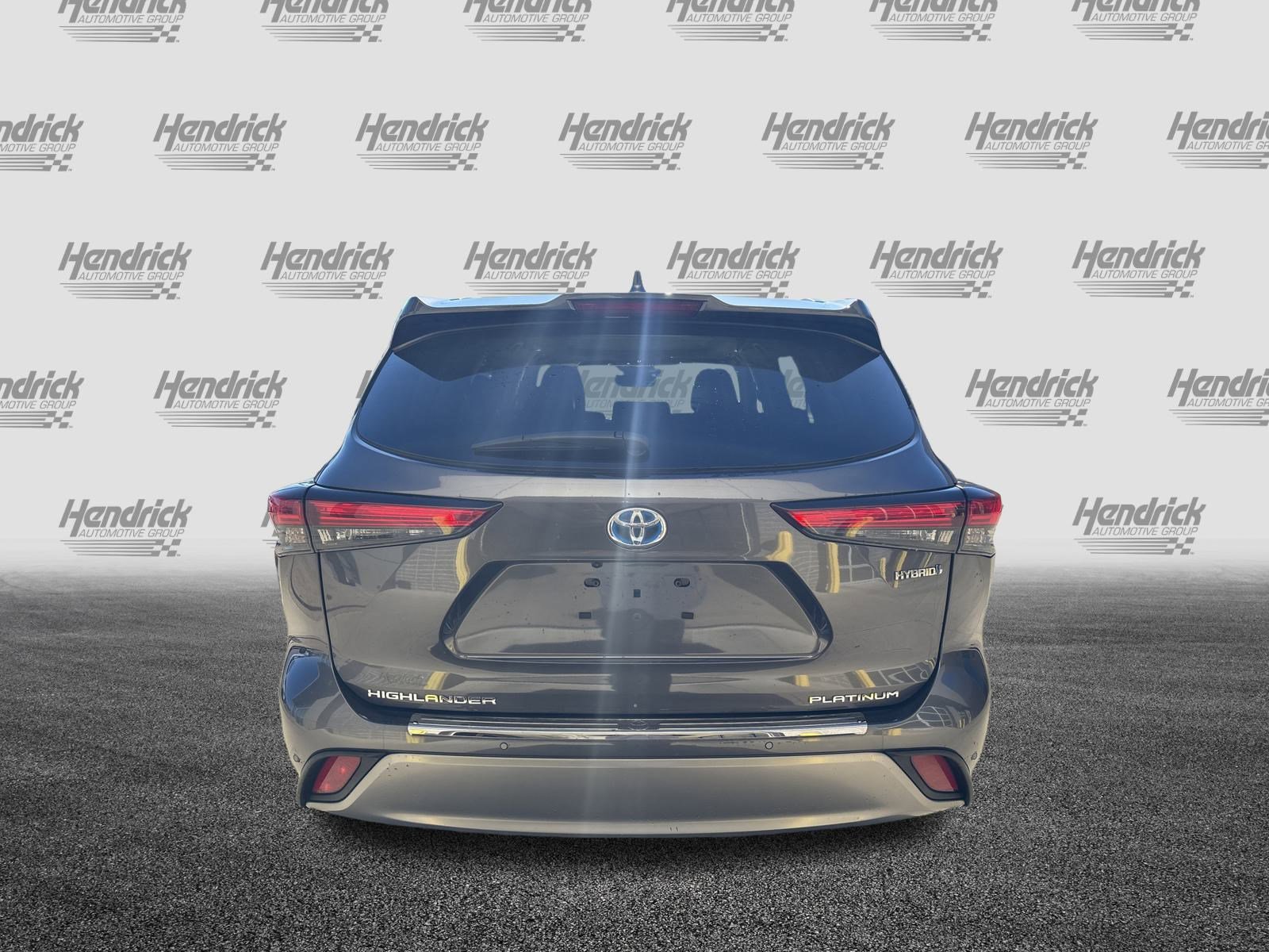 Used 2022 Toyota Highlander Platinum image 9