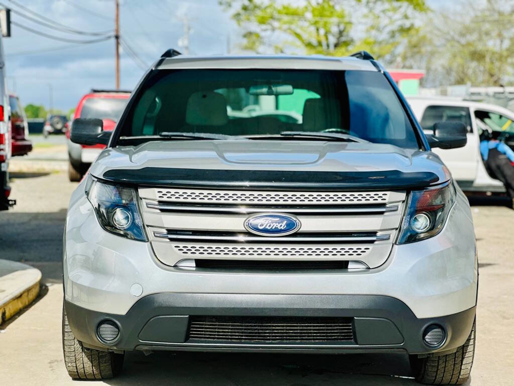 Used 2012 Ford Explorer FWD w/ Class III Trailer Tow Pkg image 4