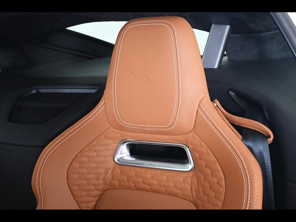 Used 2024 Jaguar F-TYPE R AWD/4WD image 22