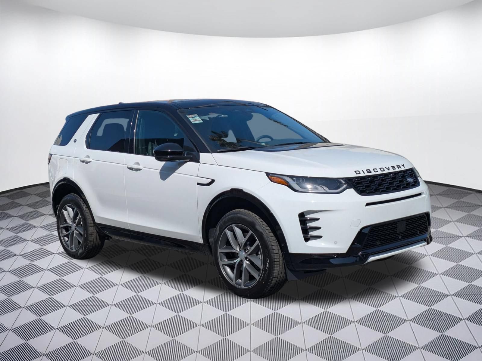 New 2026 Land Rover Discovery Sport Landmark AWD/4WD image 7