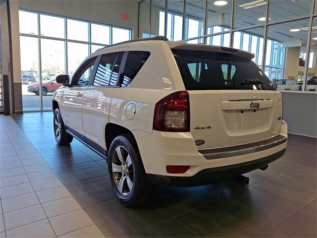Used 2016 Jeep Compass High Altitude image 4