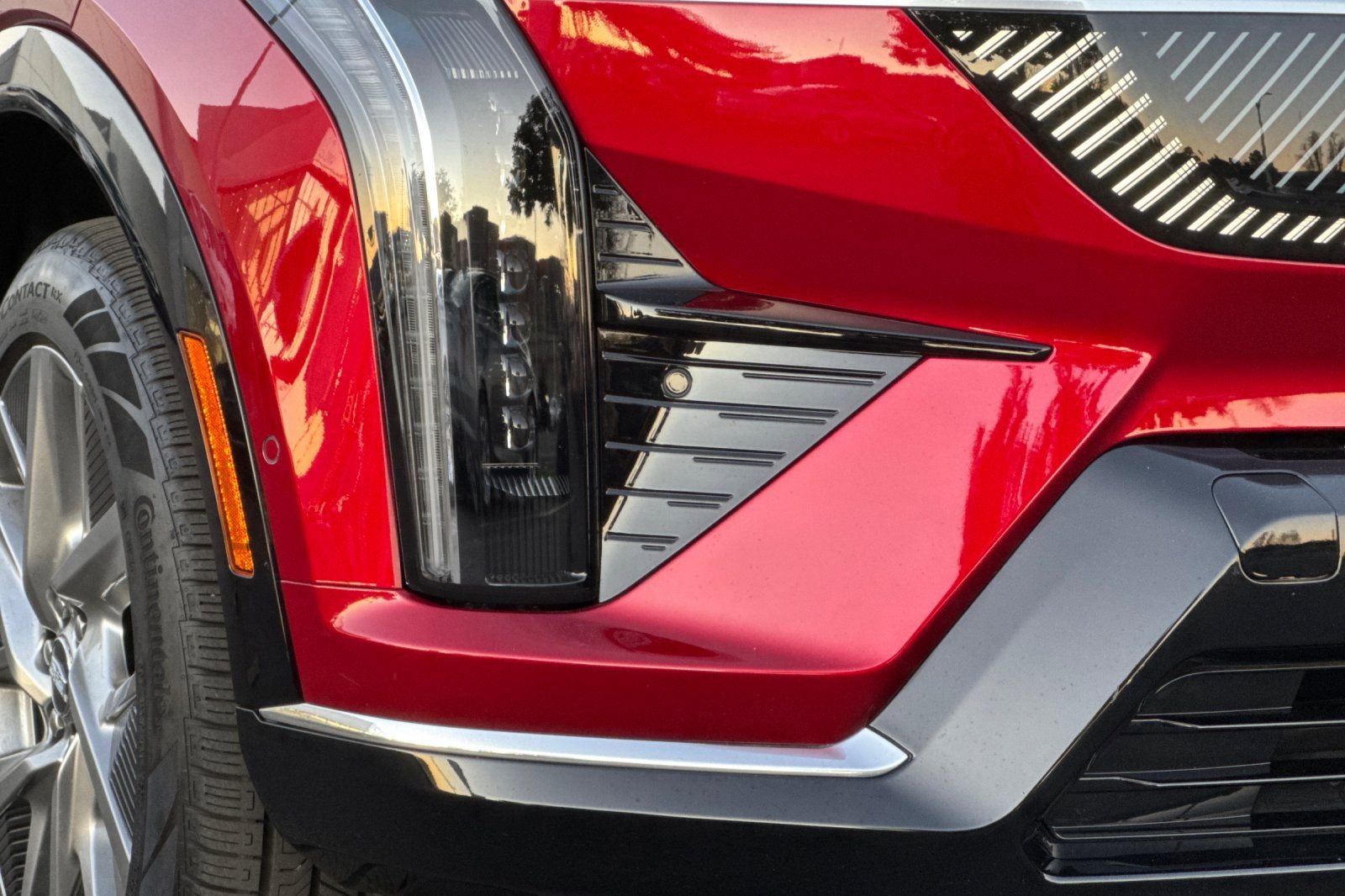 Certified 2025 Cadillac Optiq Luxury 1 image 40