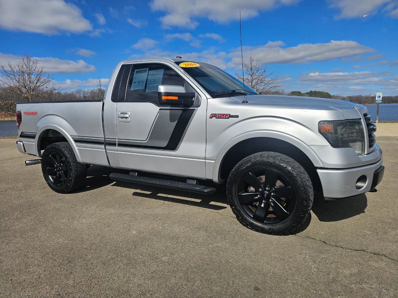 Used 2014 Ford F150 FX4 w/ FX Appearance Package AWD/4WD image 3