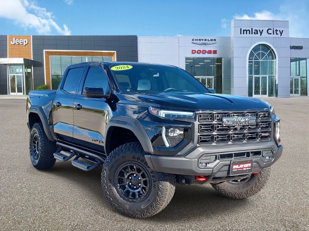 Used 2024 GMC Canyon AT4X w/ AT4X AEV Edition AWD/4WD 360° Tour