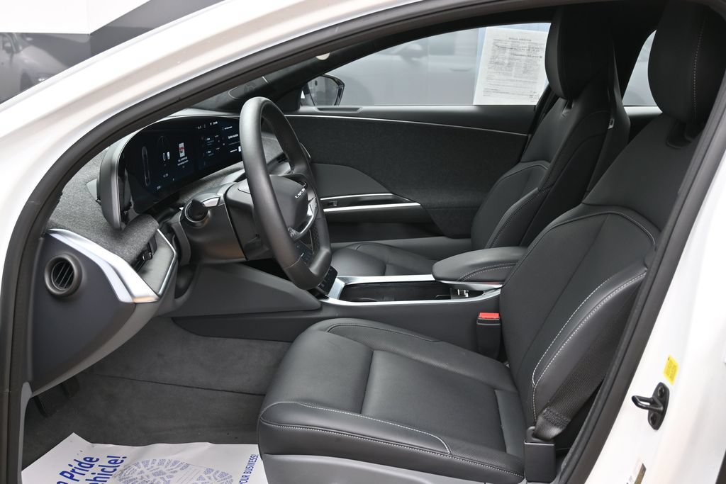 Used 2023 Lucid Air Pure AWD/4WD image 19