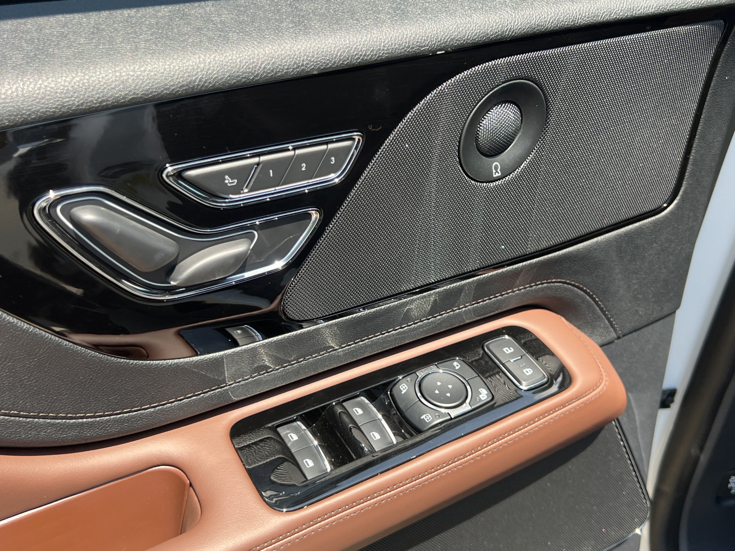 New 2026 Lincoln Aviator Reserve RWD image 20