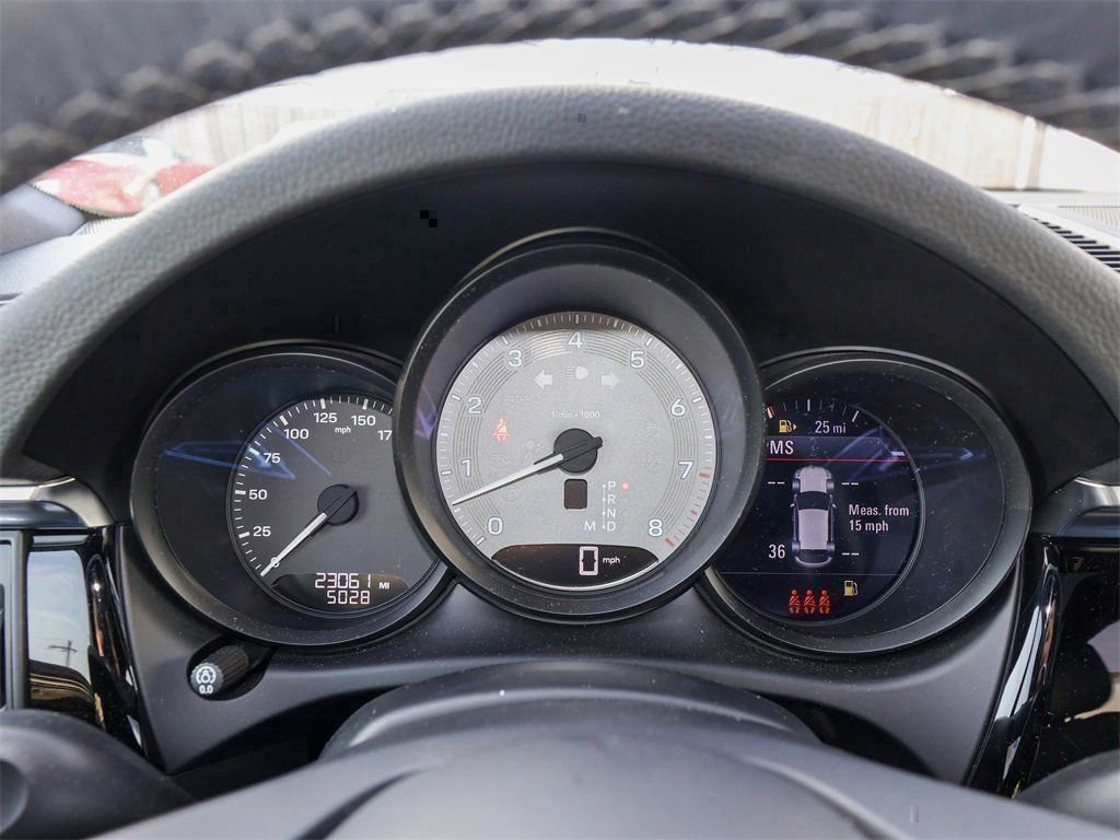 Used 2023 Porsche Macan S image 24